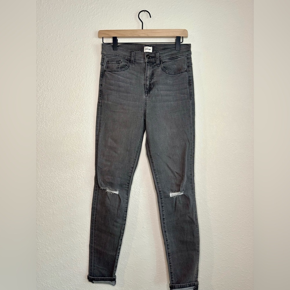 💫Sneak Peek Black High Rise Skinny Jeans Size 5